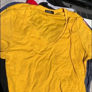 Yellow mustard vneck mid crop